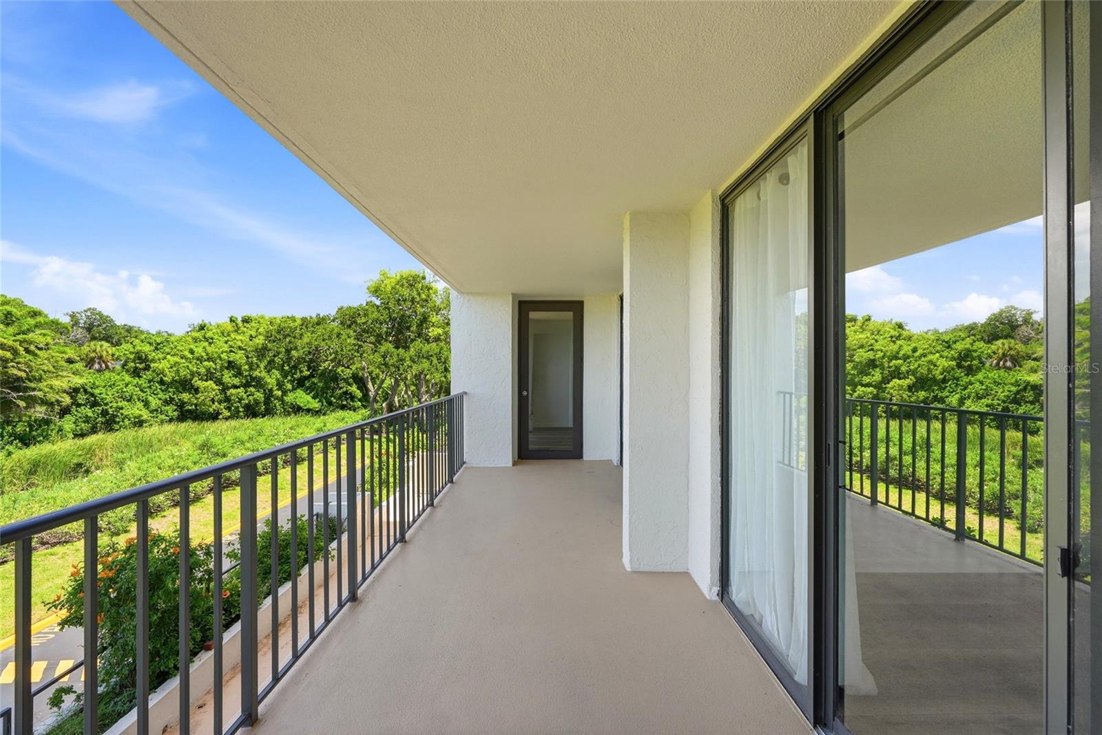 220 Belleview Blvd #207 Property Photo 31