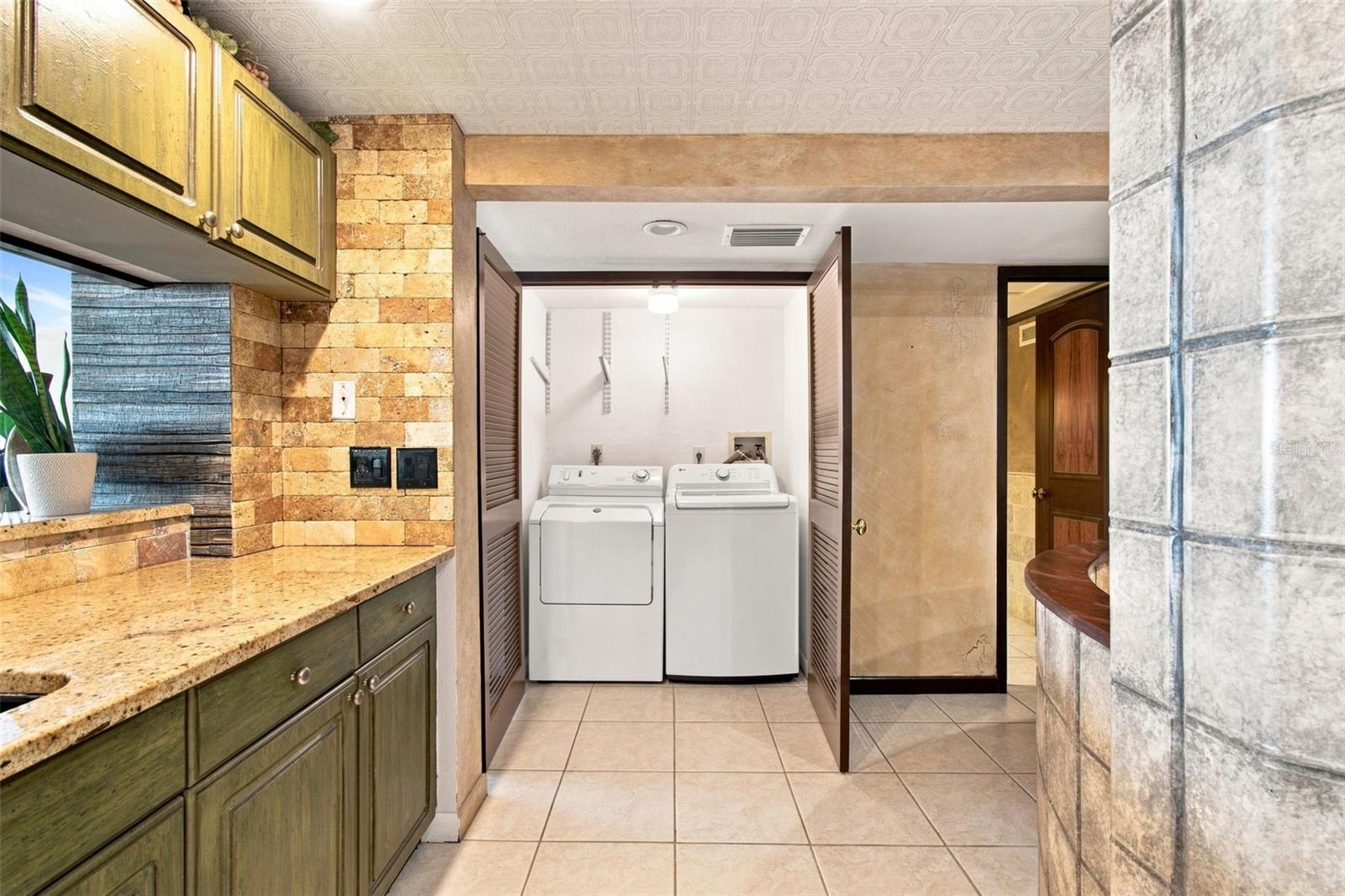 5700 Mariner St #204w Property Photo 13