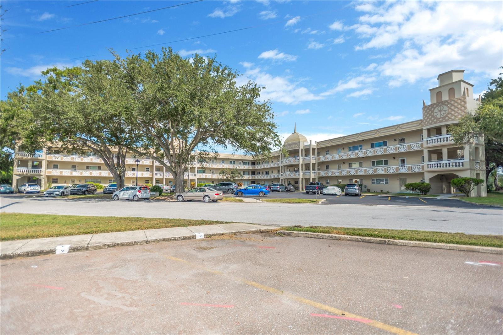 2350 Haitian Dr #6 Property Photo 6