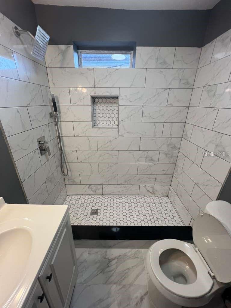 2912 Chipco St Property Photo 3