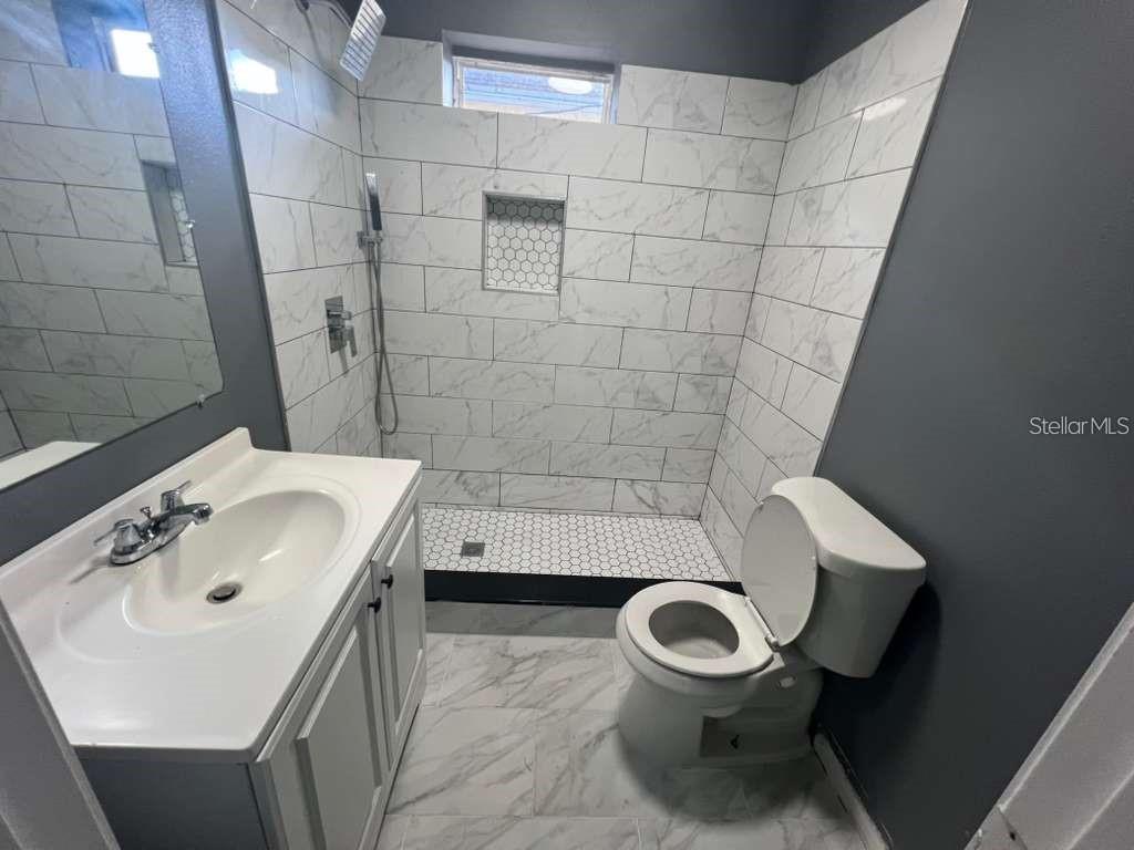 2912 Chipco St Property Photo 4