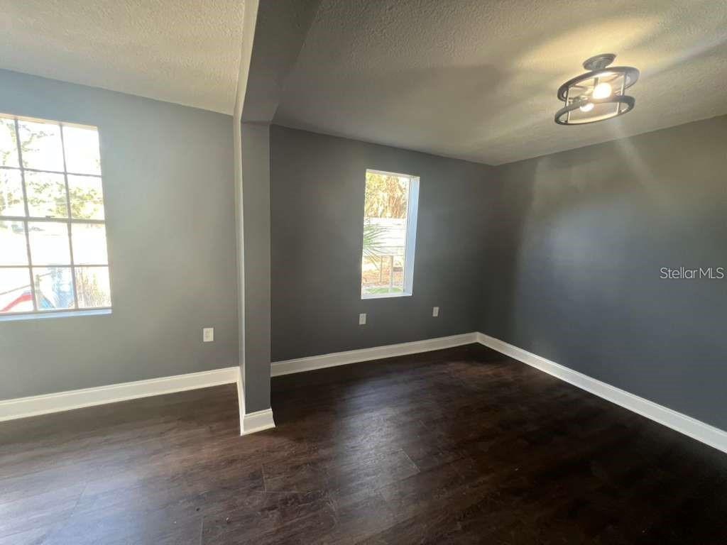 2912 Chipco St Property Photo 6