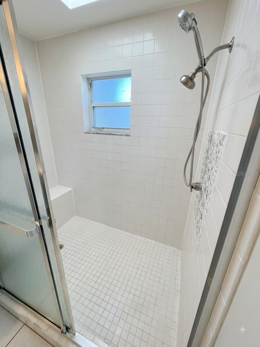 2119 W Henry Ave Property Photo 13