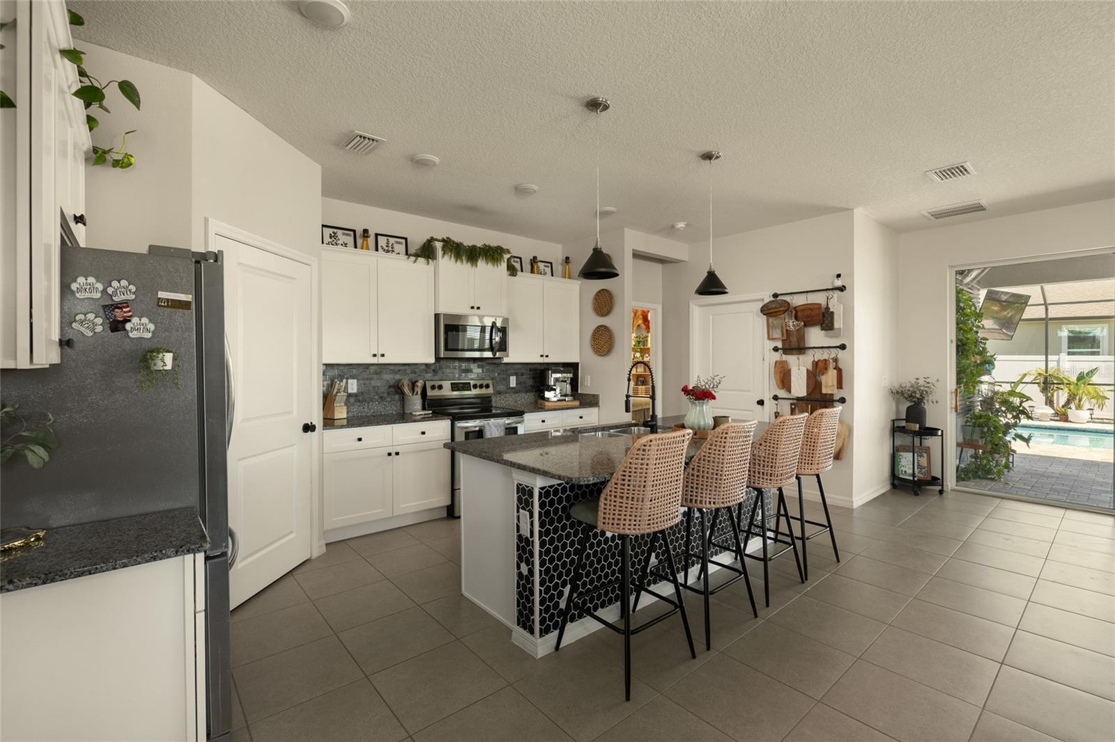 13301 Waterleaf Garden Cir Property Photo 6