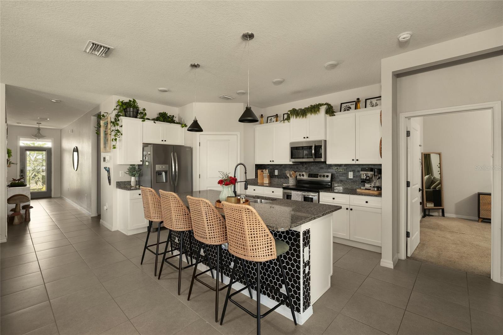 13301 Waterleaf Garden Cir Property Photo 7