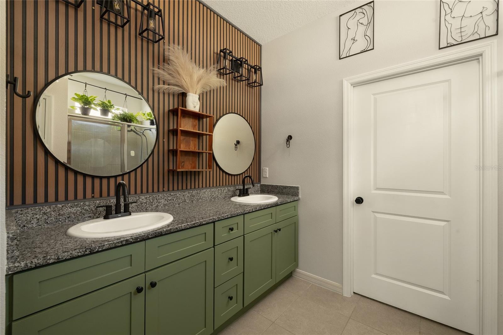13301 Waterleaf Garden Cir Property Photo 16