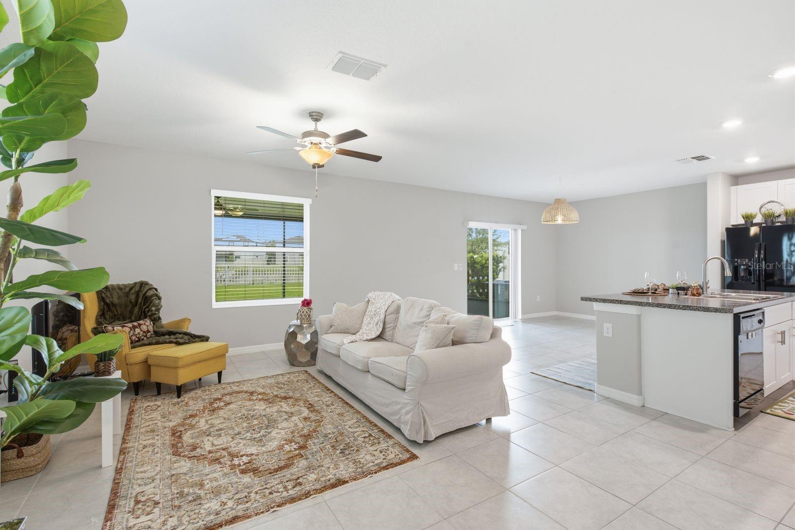 11483 Sage Canyon Dr Property Photo 9