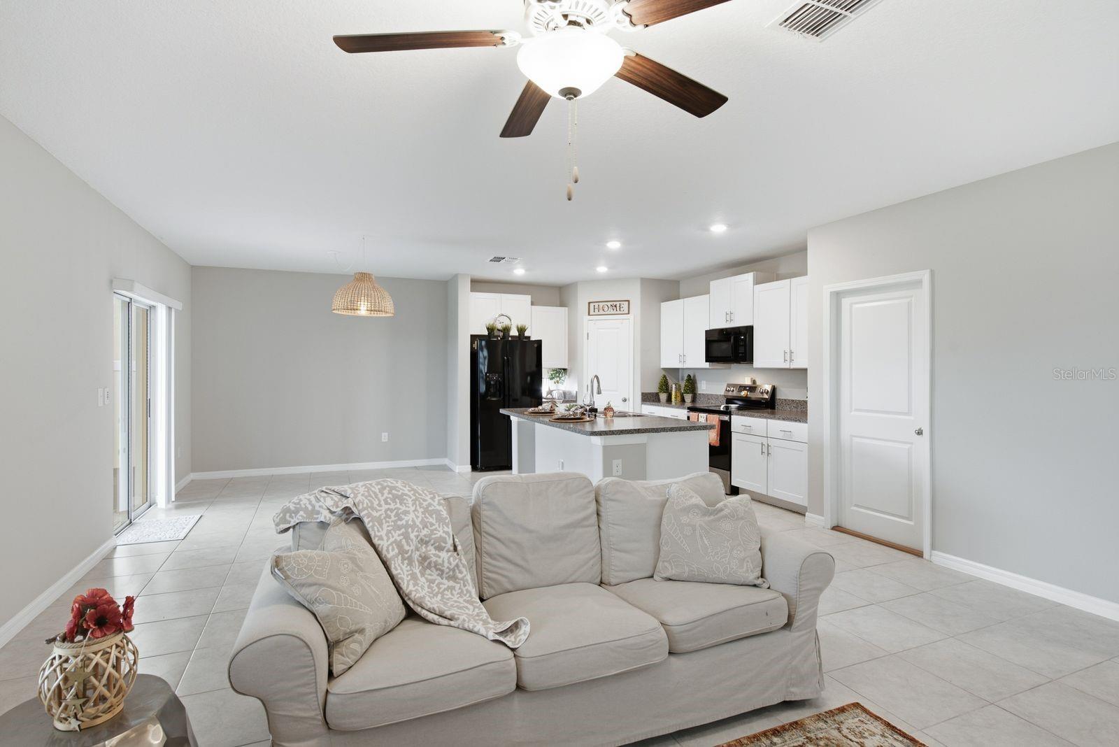 11483 Sage Canyon Dr Property Photo 12