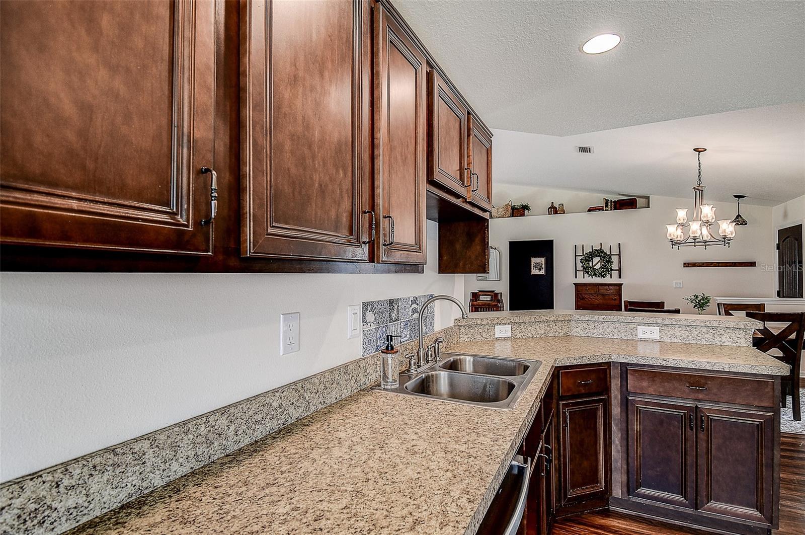 11472 Pine Warbler Ave Property Photo 24