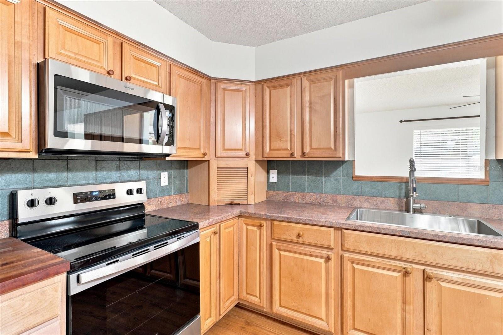 1285 N Haggerty Pt Property Photo 19