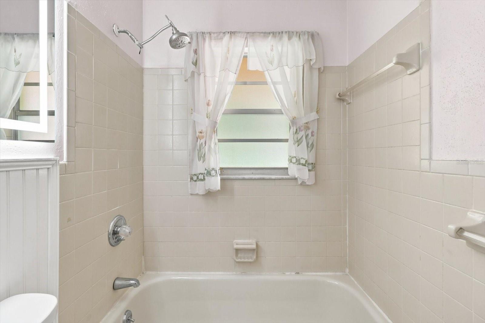 1285 N Haggerty Pt Property Photo 33