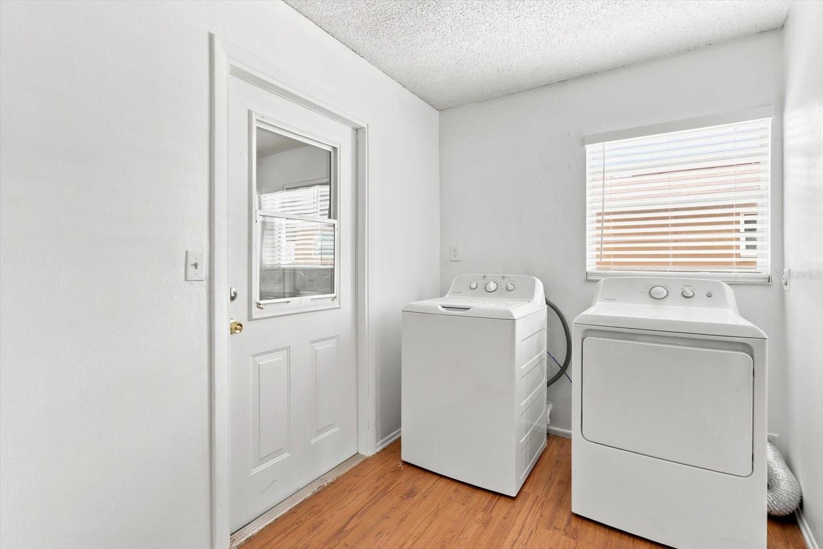 1285 N Haggerty Pt Property Photo 36