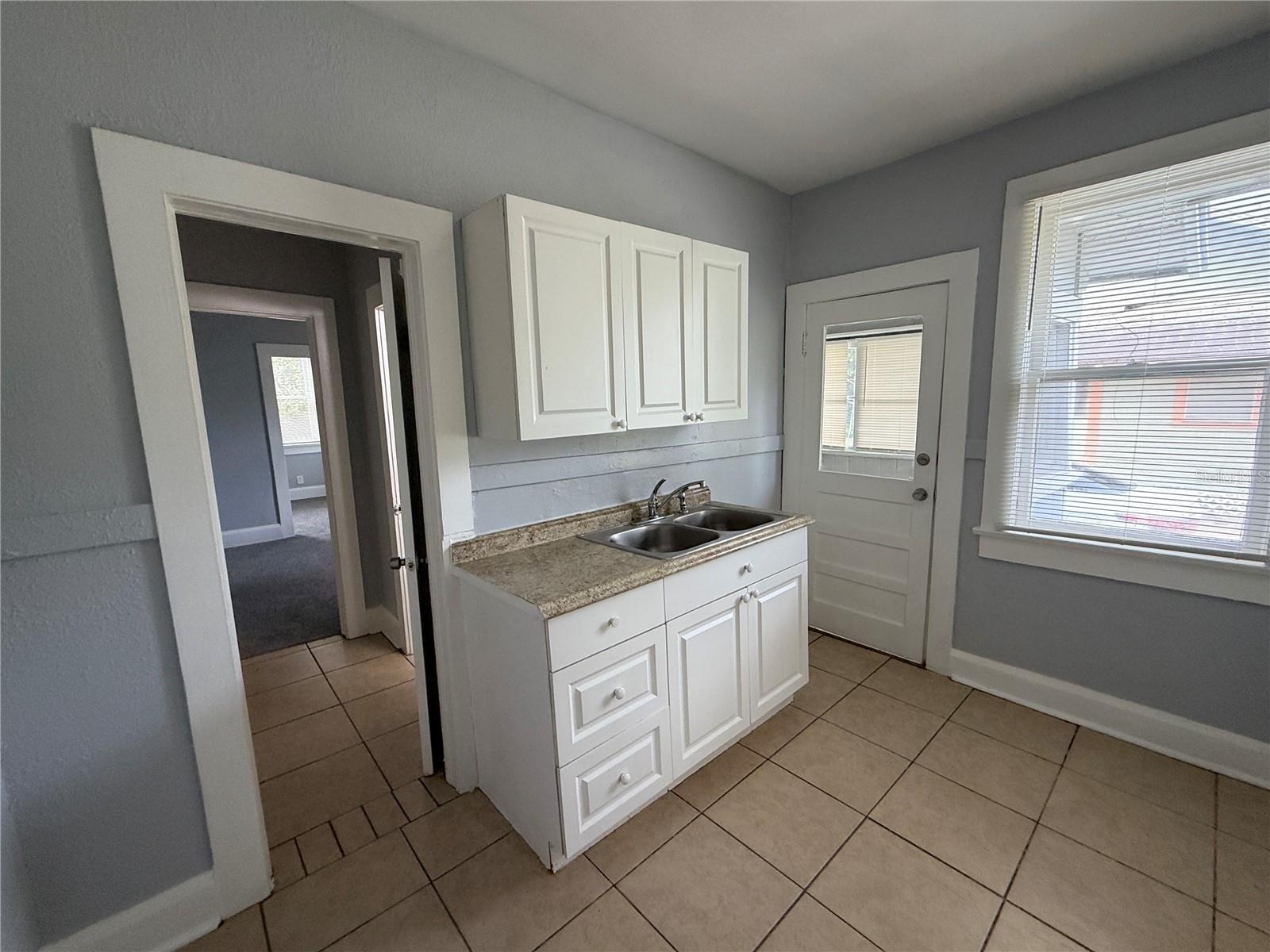 746 E Peachtree St Property Photo 4
