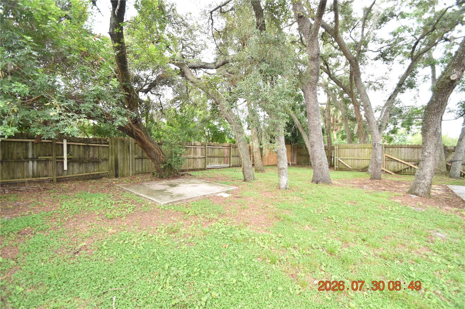 12203 N 9th St Property Photo 7