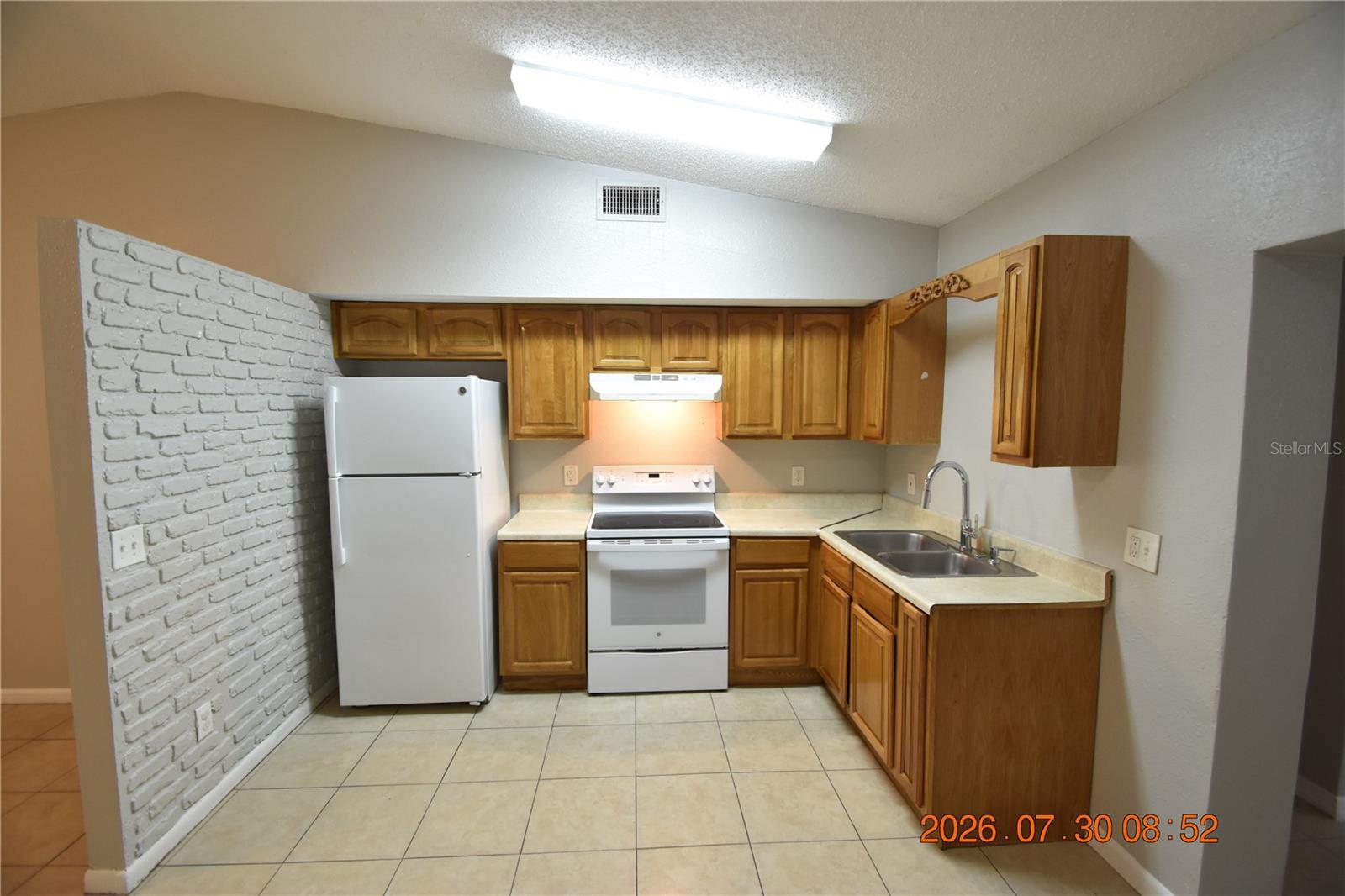 12203 N 9th St Property Photo 18