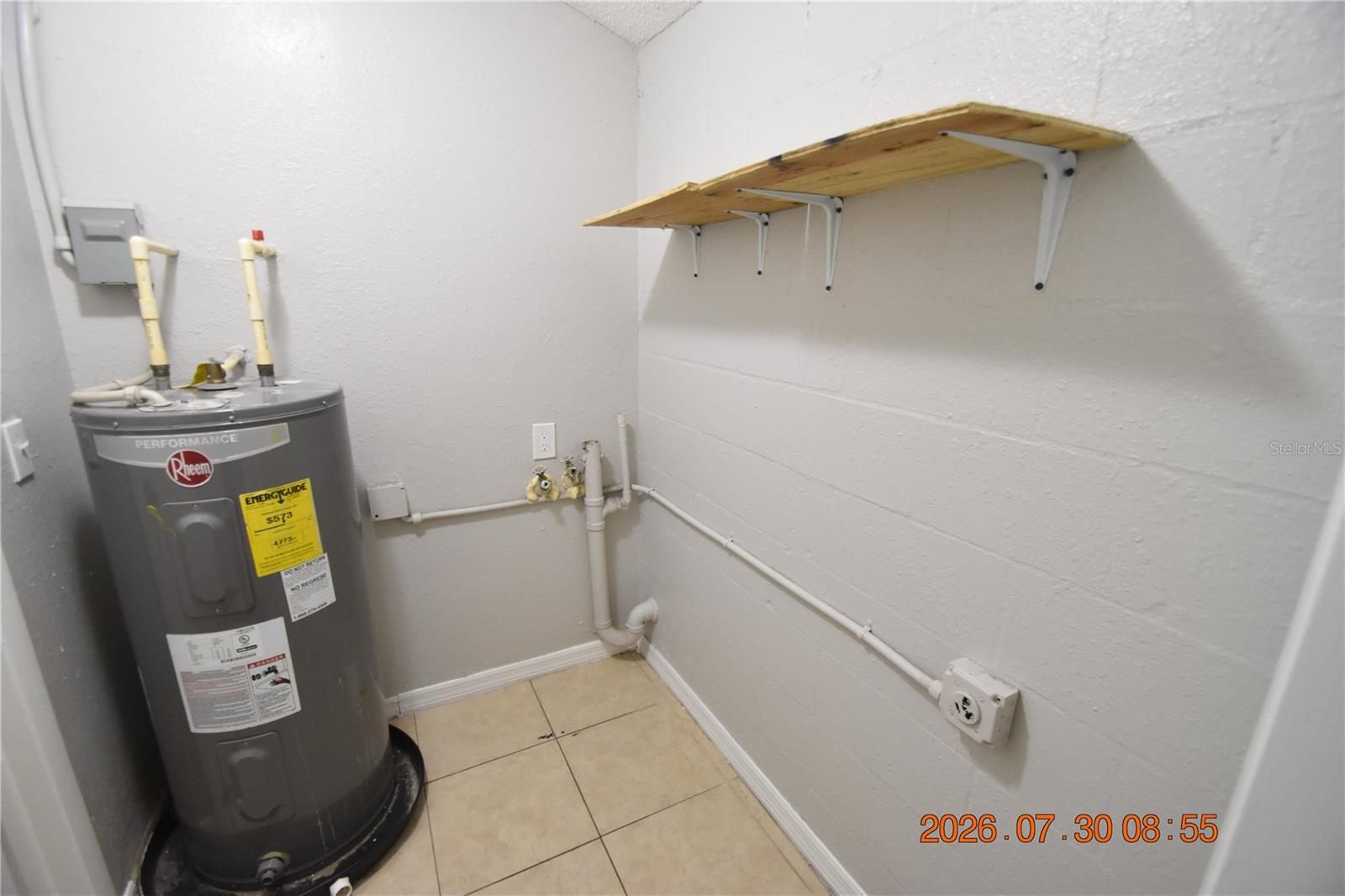 12203 N 9th St Property Photo 21