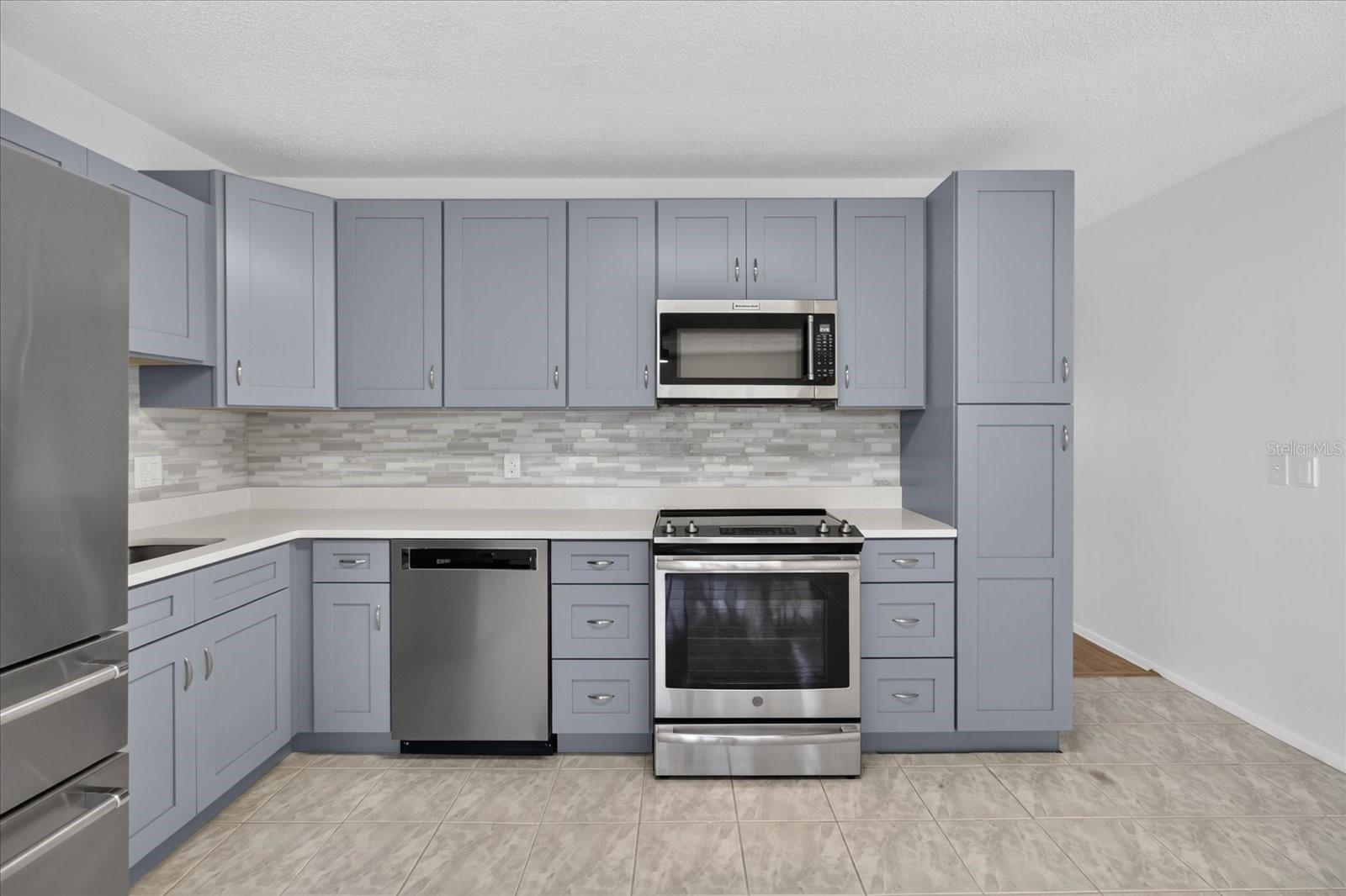 2295 Americus Blvd E #59 Property Photo 2
