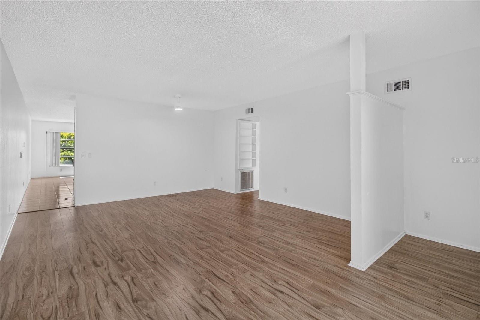 2295 Americus Blvd E #59 Property Photo 8