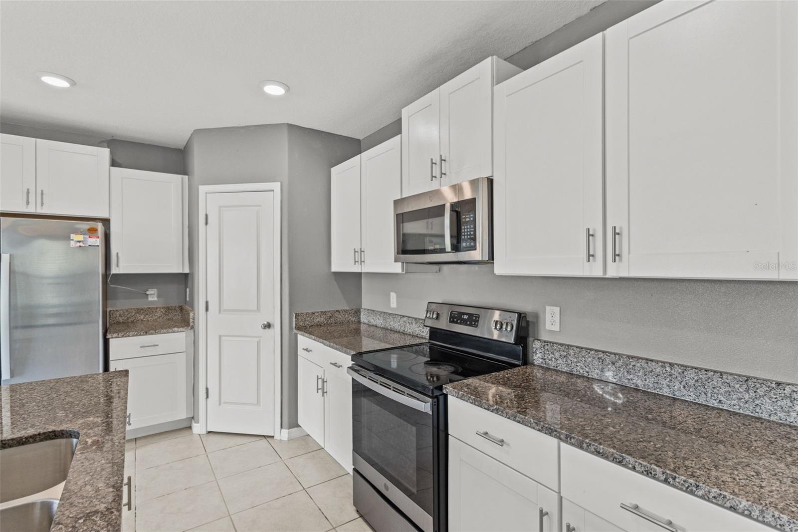 16671 Kingman Reef St Property Photo 14