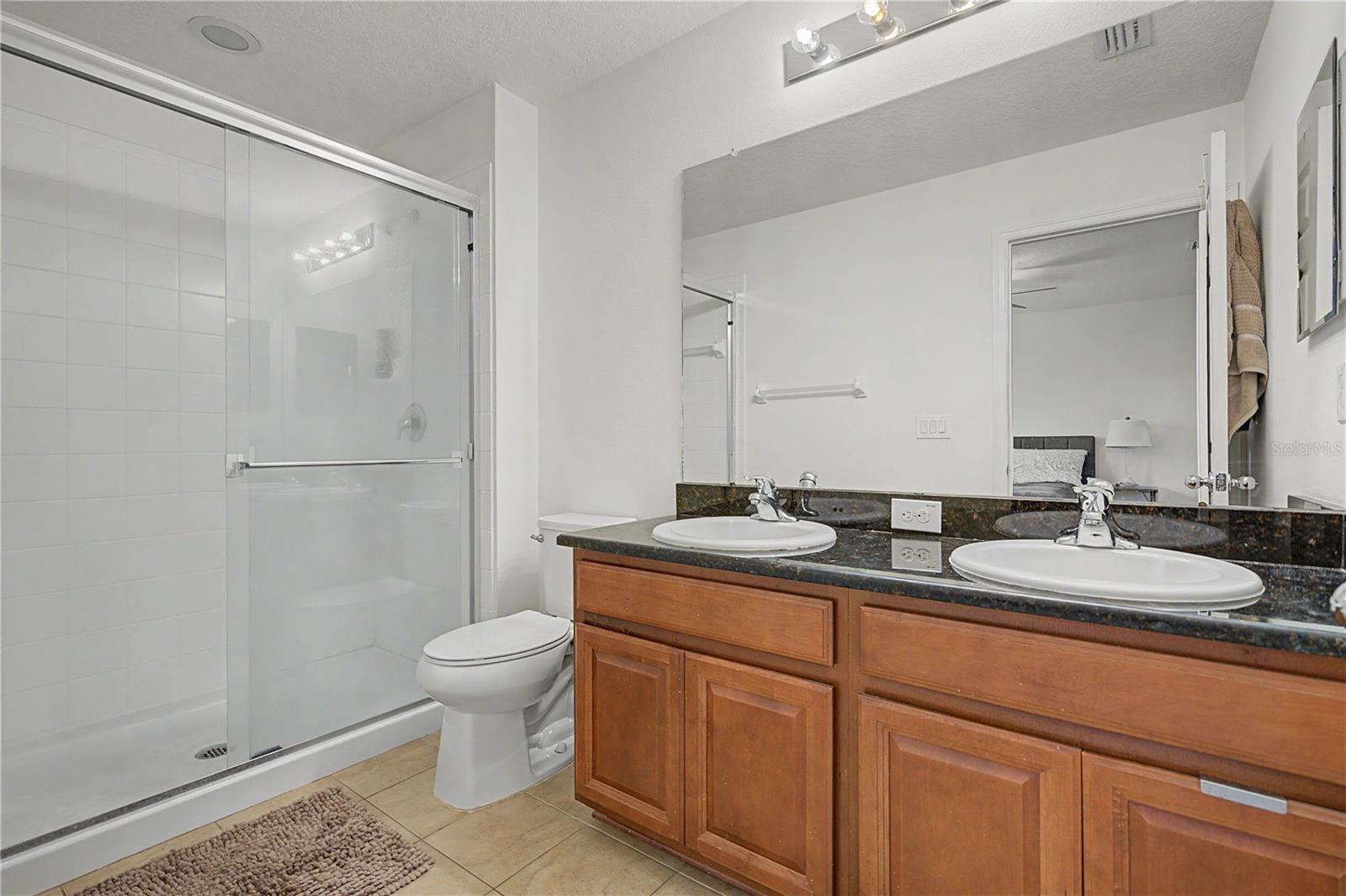 6914 Holly Heath Dr Property Photo 19
