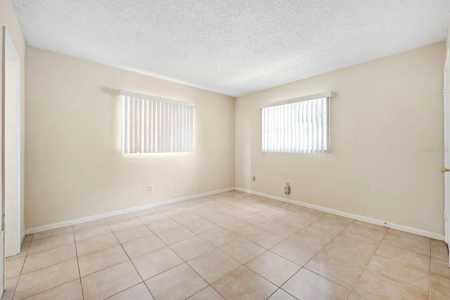 2525 W Bay Dr #a16 Property Photo 5