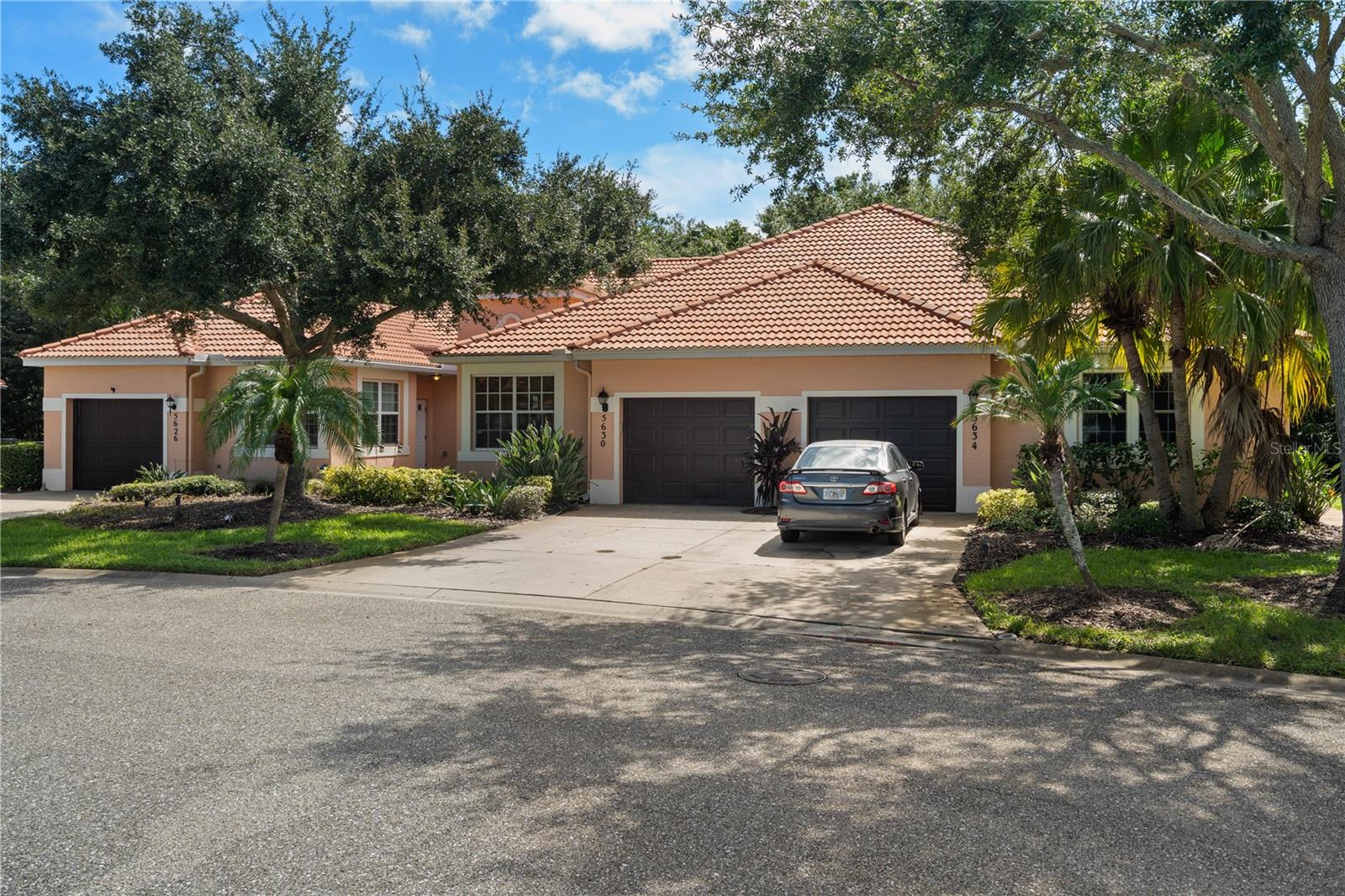 5626 Cortina Ln Property Photo 8