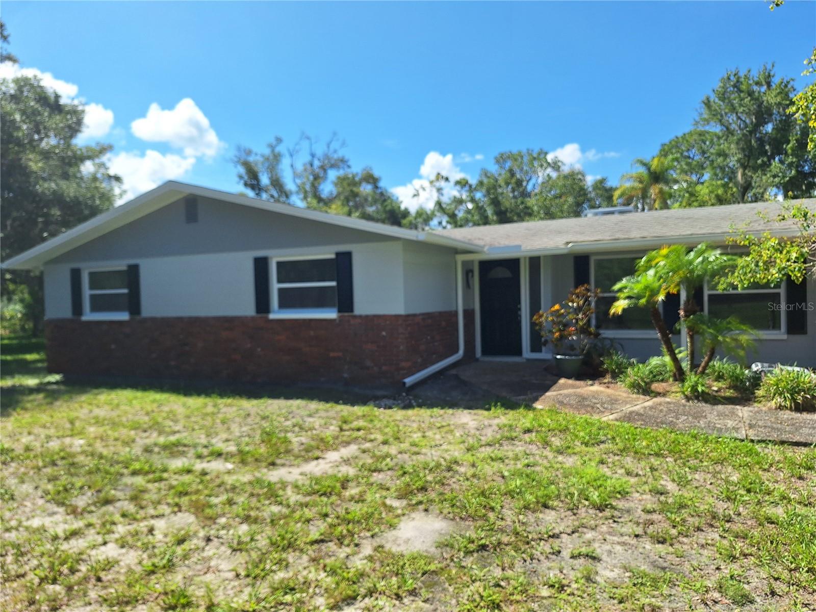 7606 VAN DYKE RD Property Photo 1