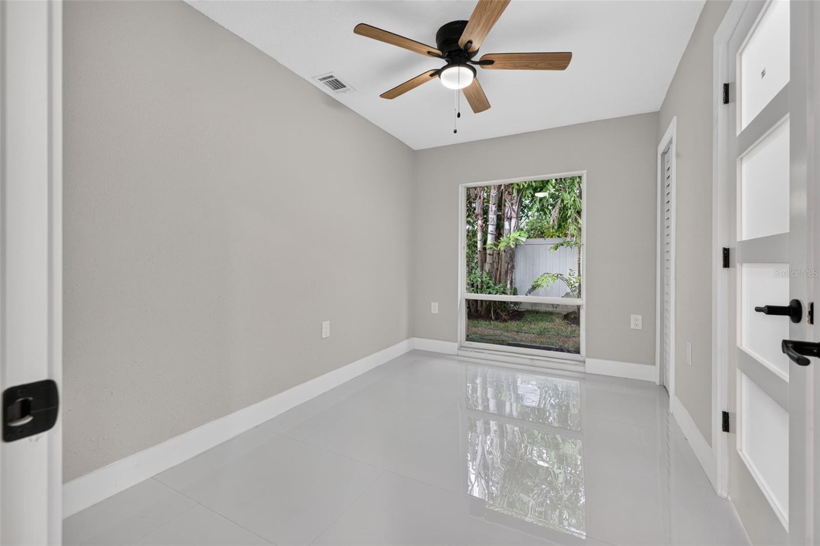 219 Miramar Blvd Ne Property Photo 34