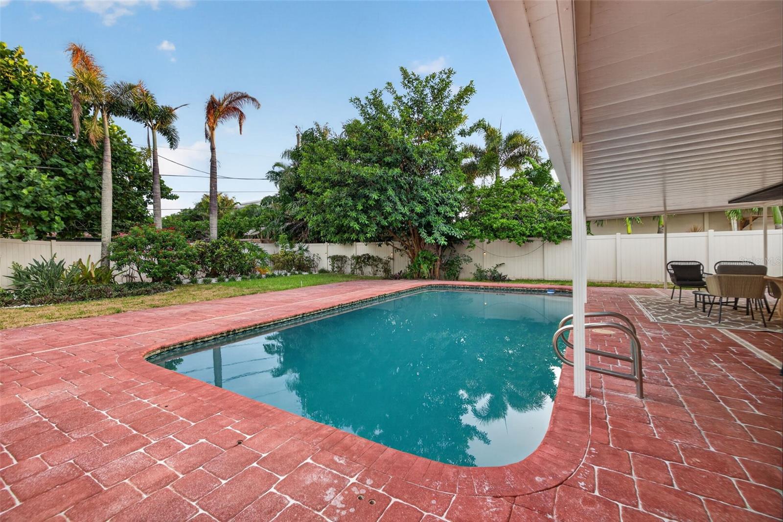 219 Miramar Blvd Ne Property Photo 43