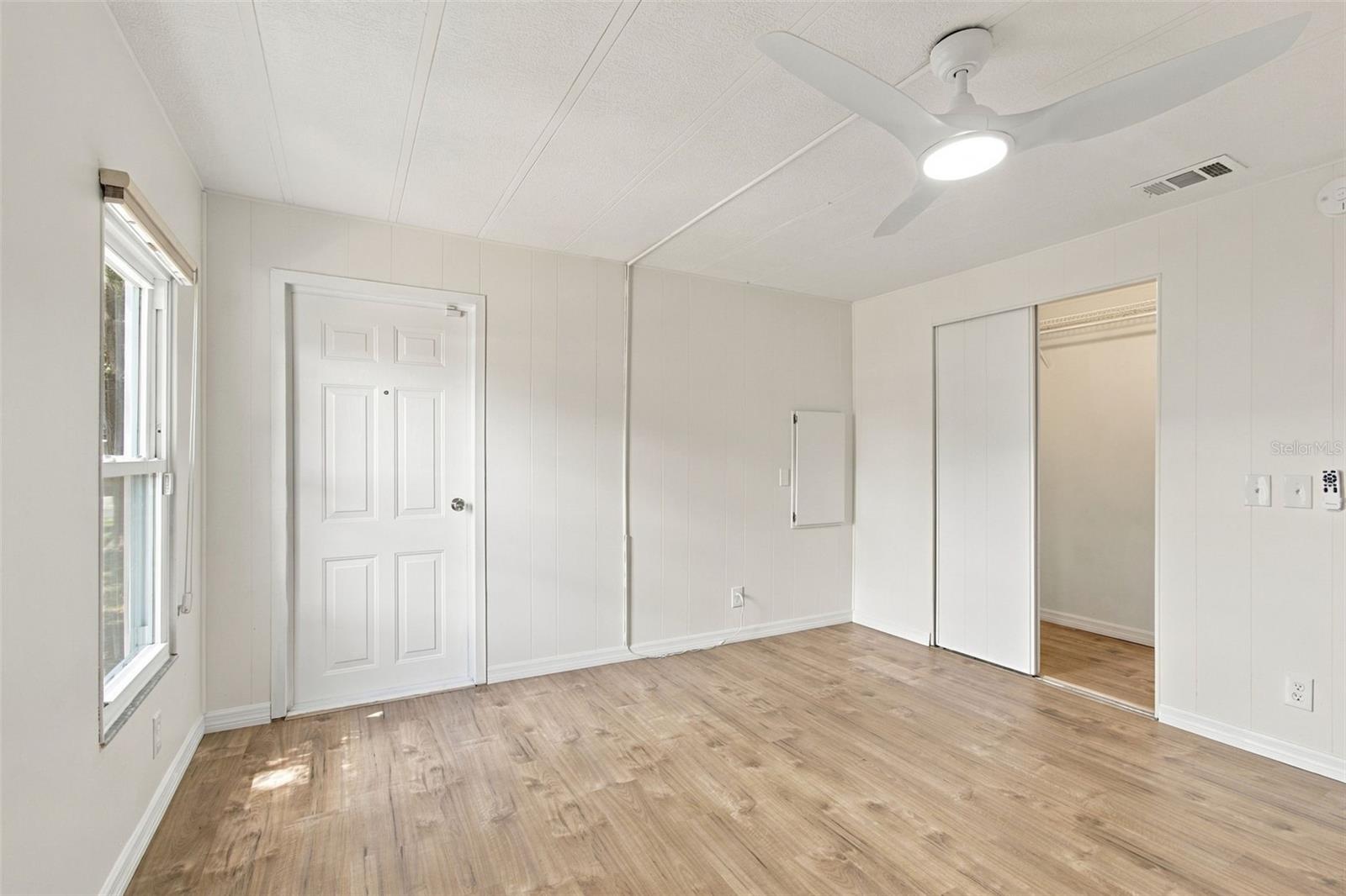 130 Clubview Dr #2 Property Photo 12