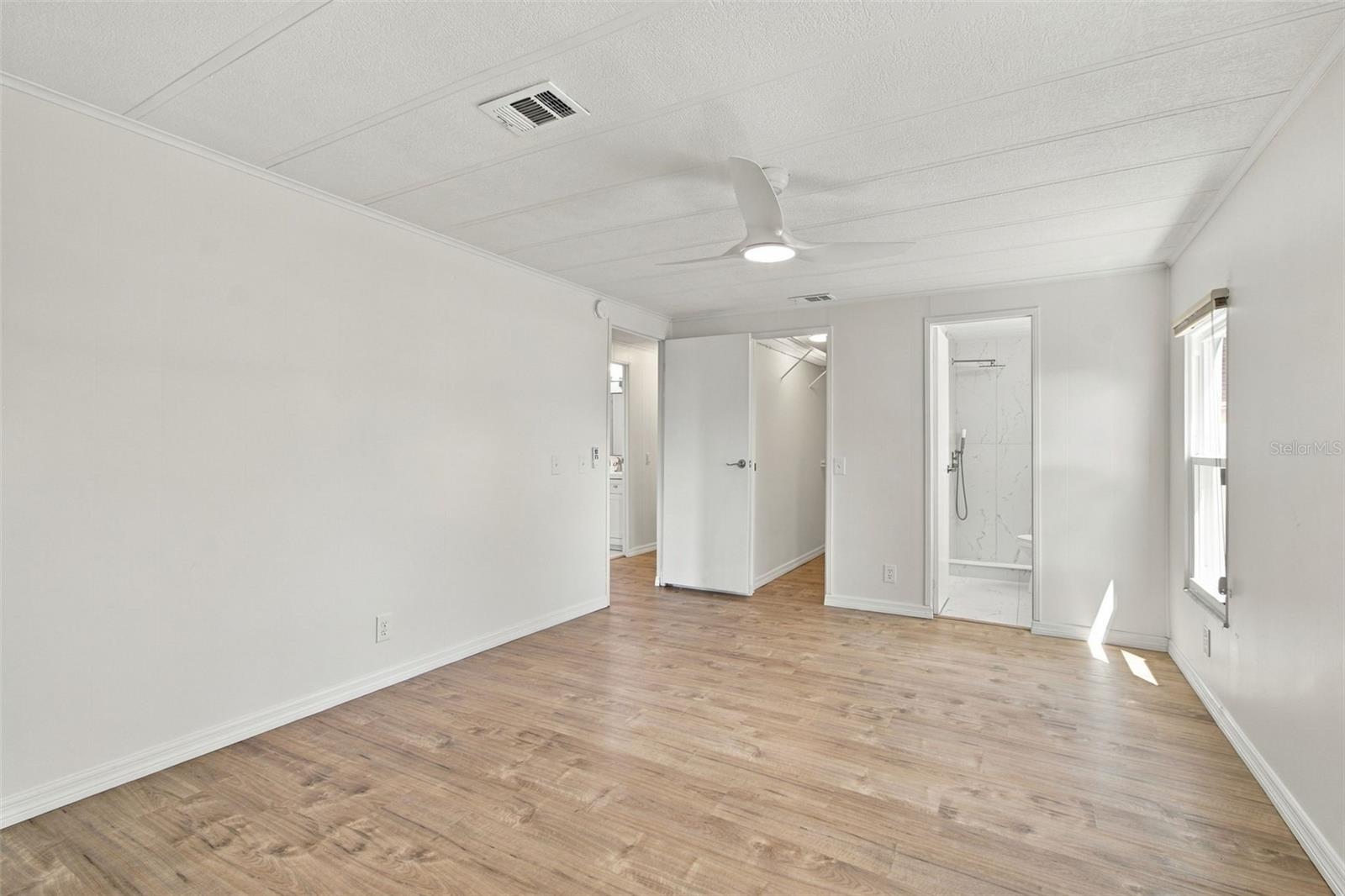 130 Clubview Dr #2 Property Photo 15