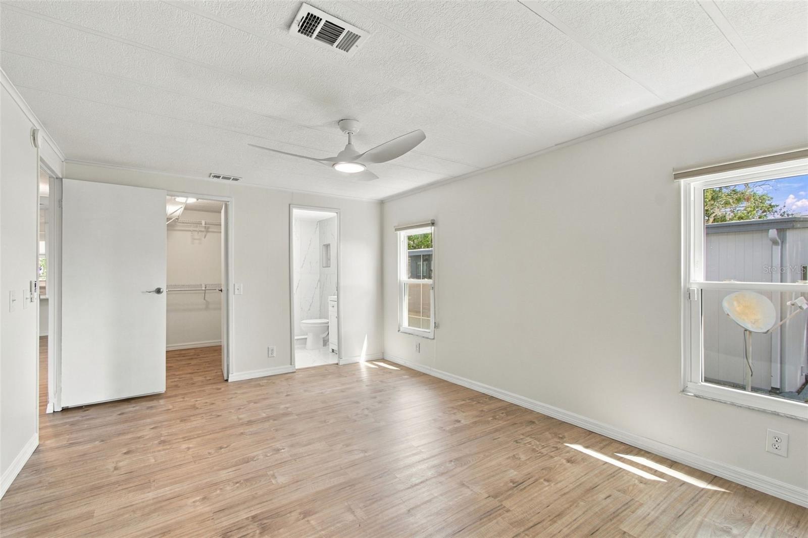 130 Clubview Dr #2 Property Photo 16
