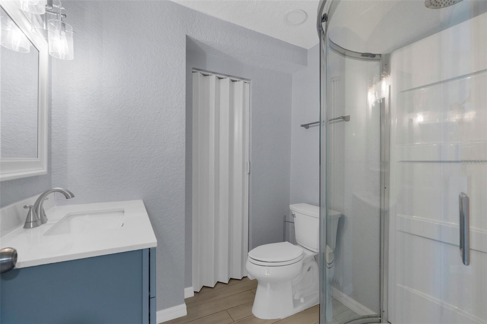 5421 Gay St Property Photo 25