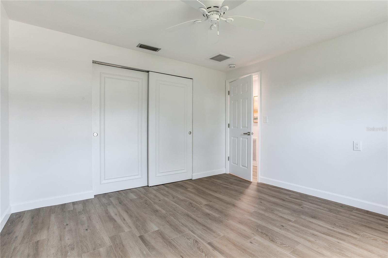 16458 Redington Dr Property Photo 39
