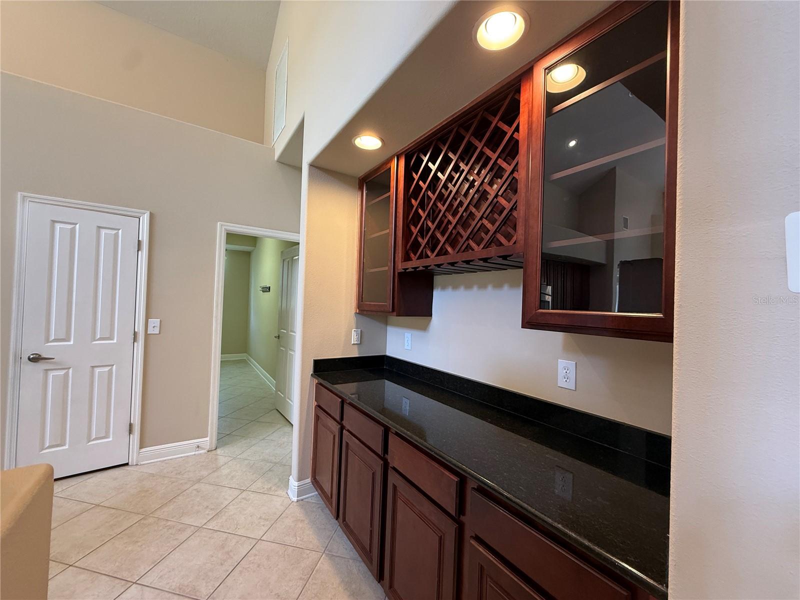 1754 Fircrest Ct Property Photo 9
