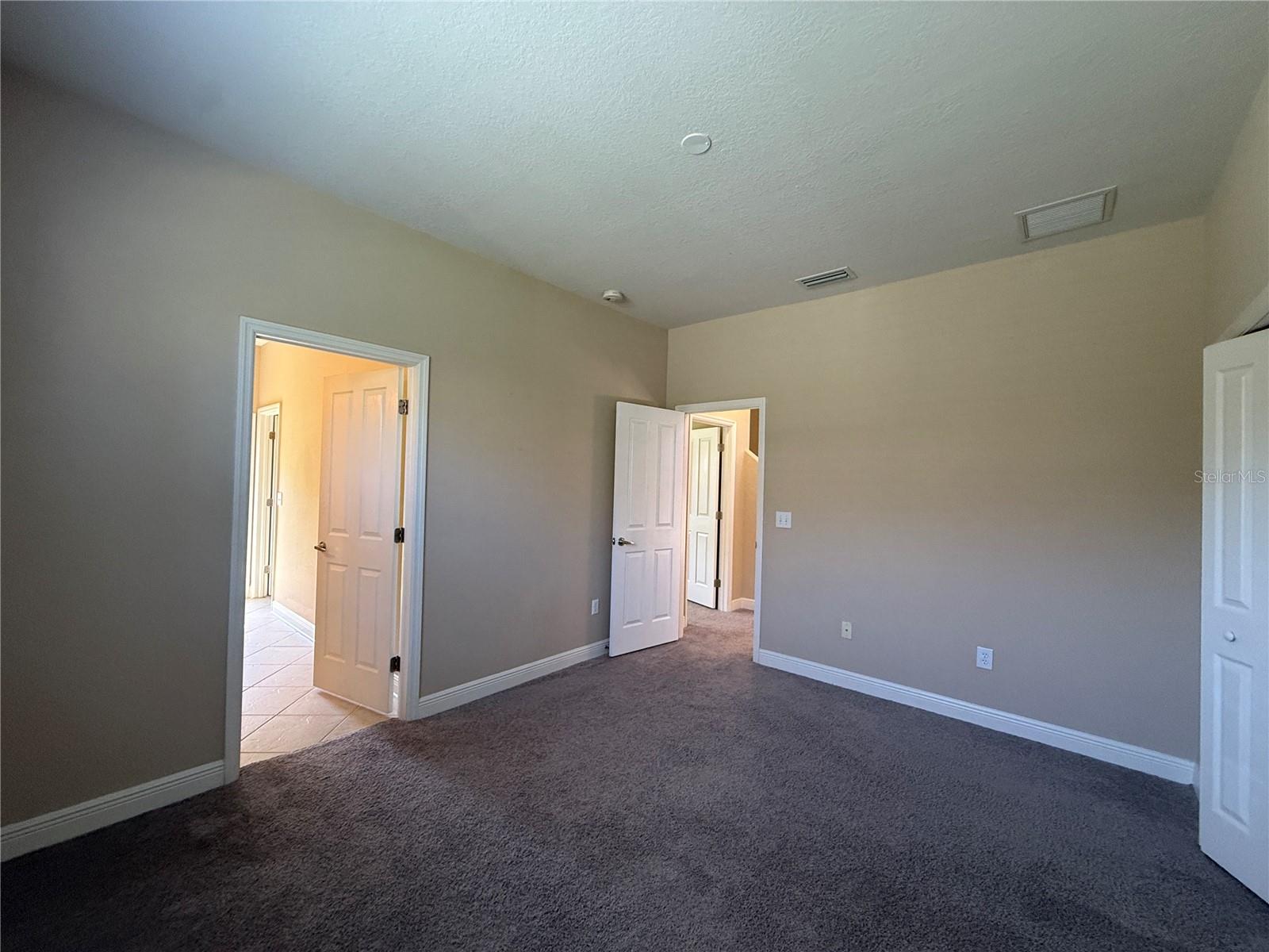 1754 Fircrest Ct Property Photo 25