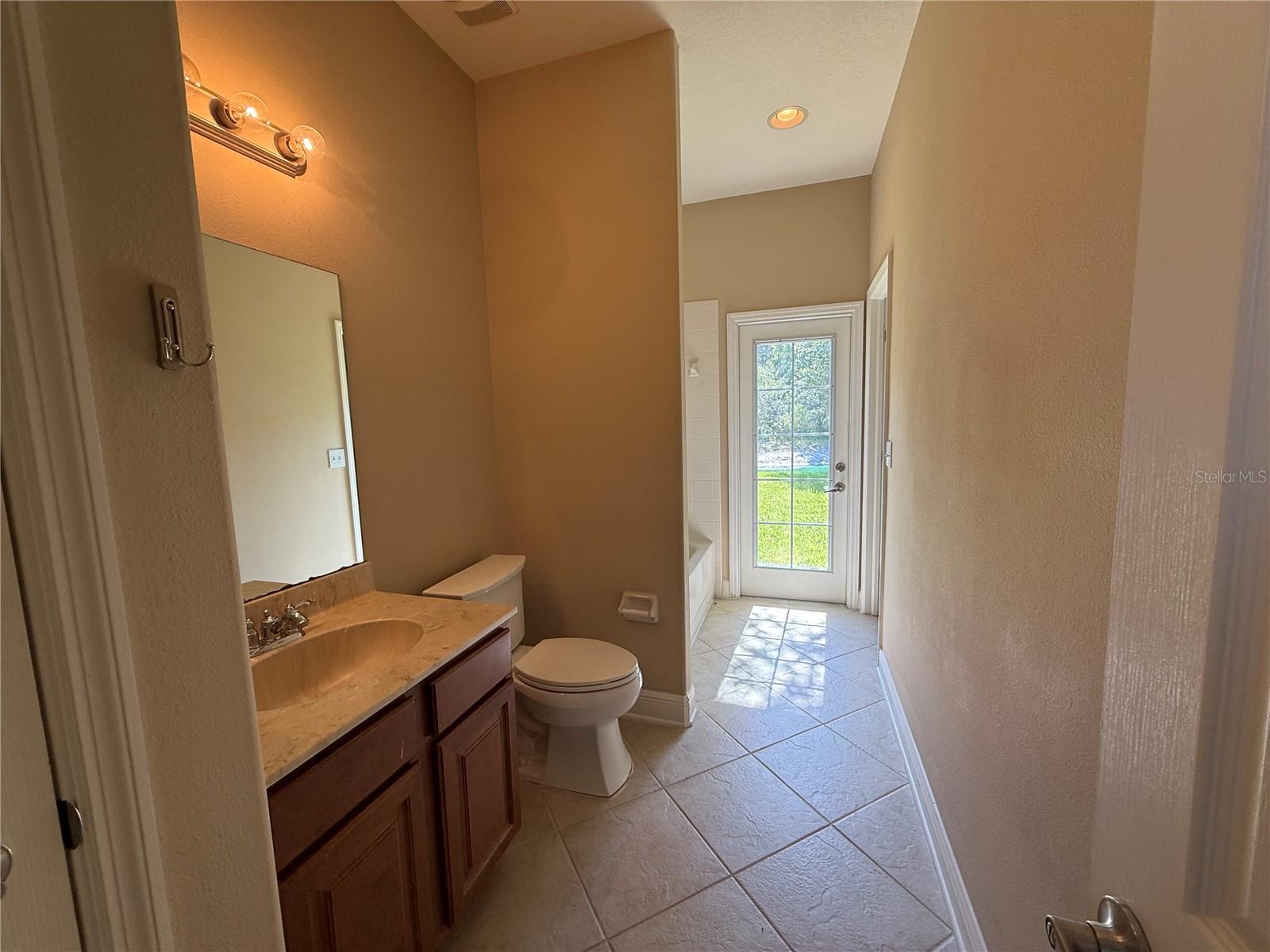 1754 Fircrest Ct Property Photo 26
