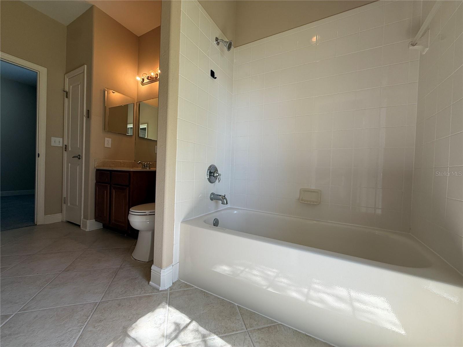 1754 Fircrest Ct Property Photo 27