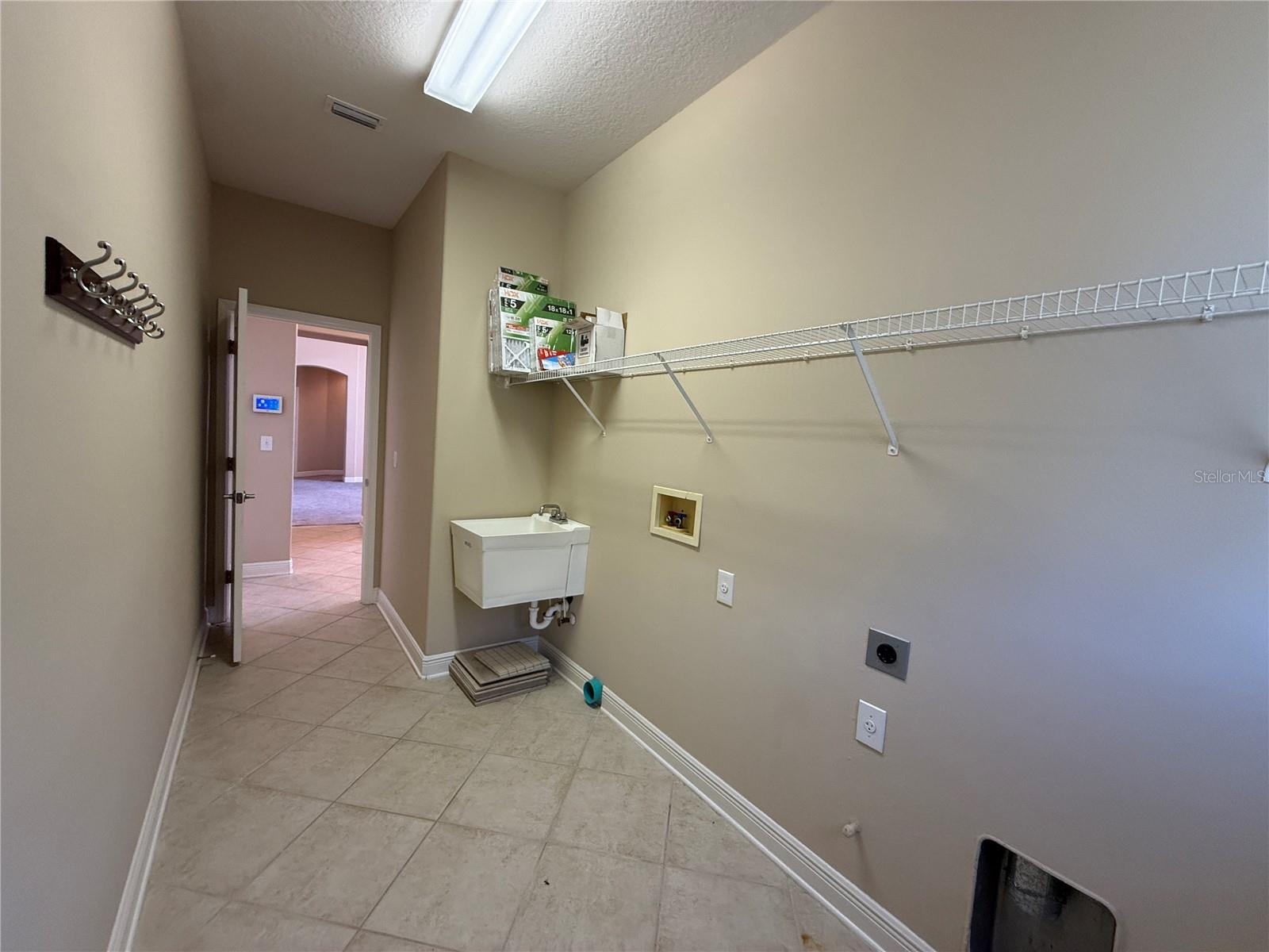 1754 Fircrest Ct Property Photo 42