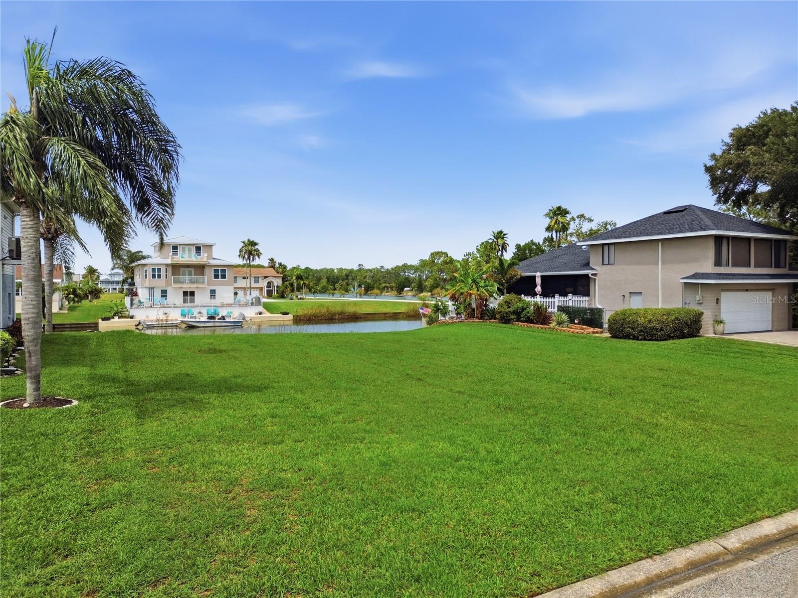 4057 Jewfish Dr Property Photo 3