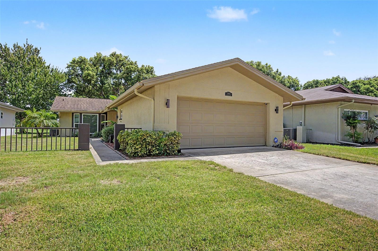 7800 Fairlawn Dr Property Photo 5