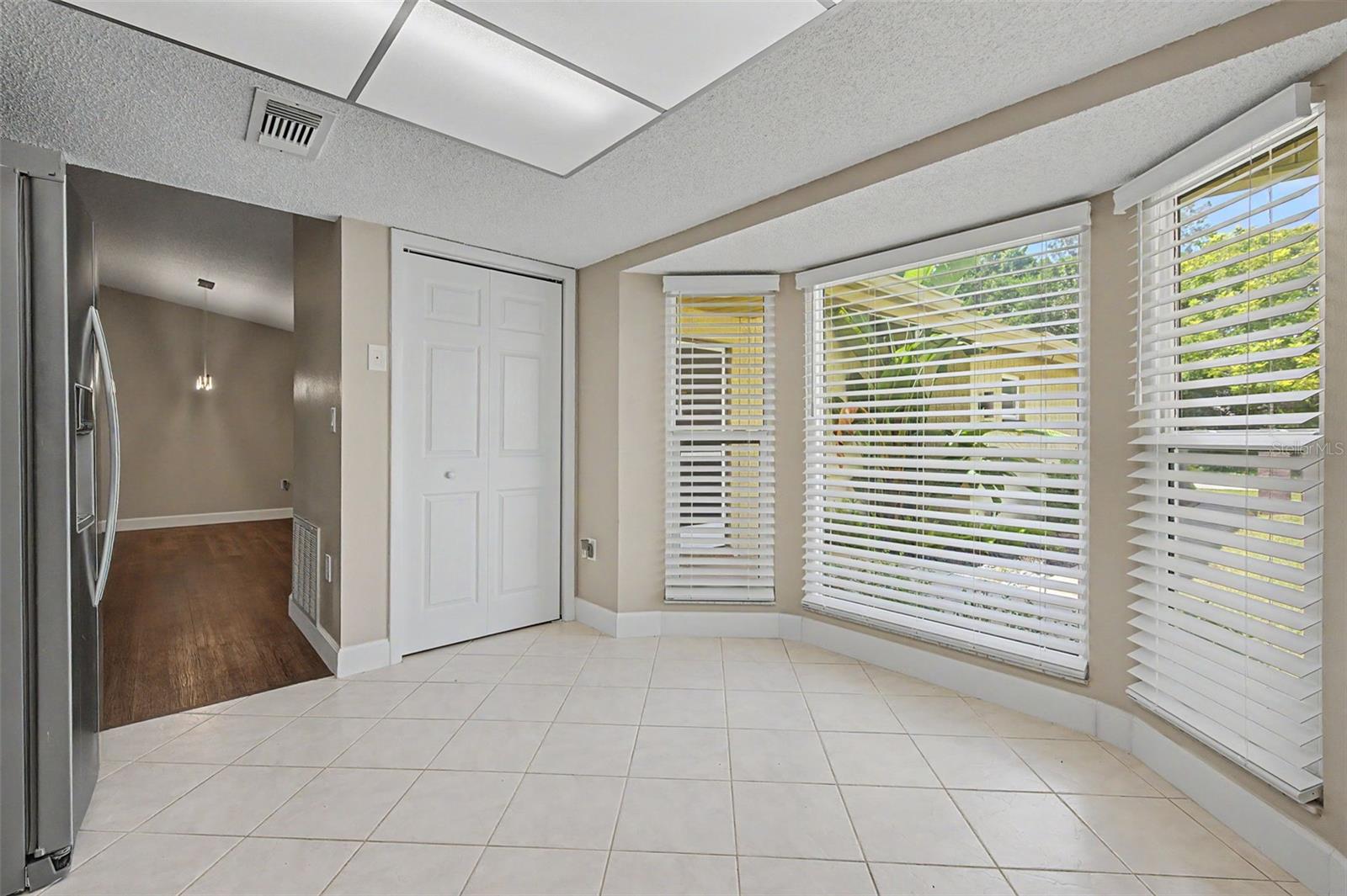 7800 Fairlawn Dr Property Photo 16