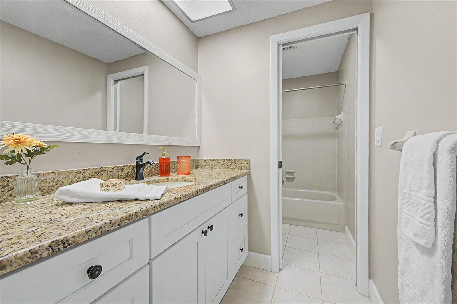 7800 Fairlawn Dr Property Photo 28