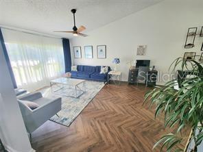 908 Alsace Dr Property Photo 4