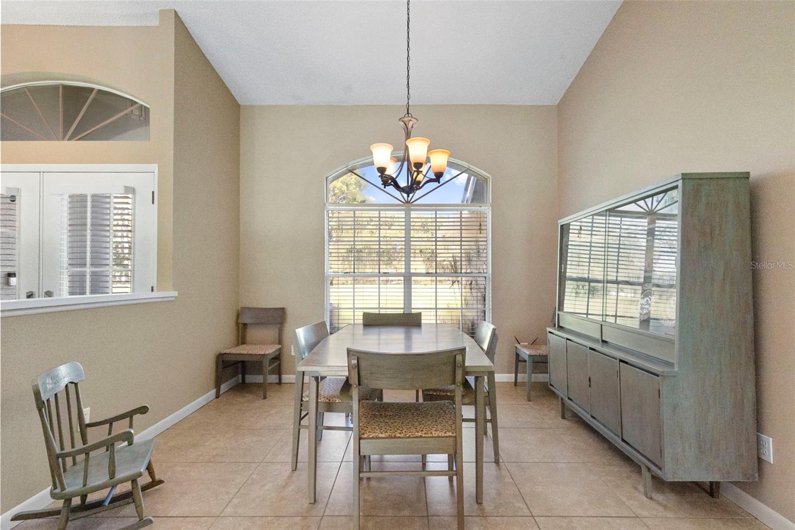 17269 Raintree Rd Property Photo 9