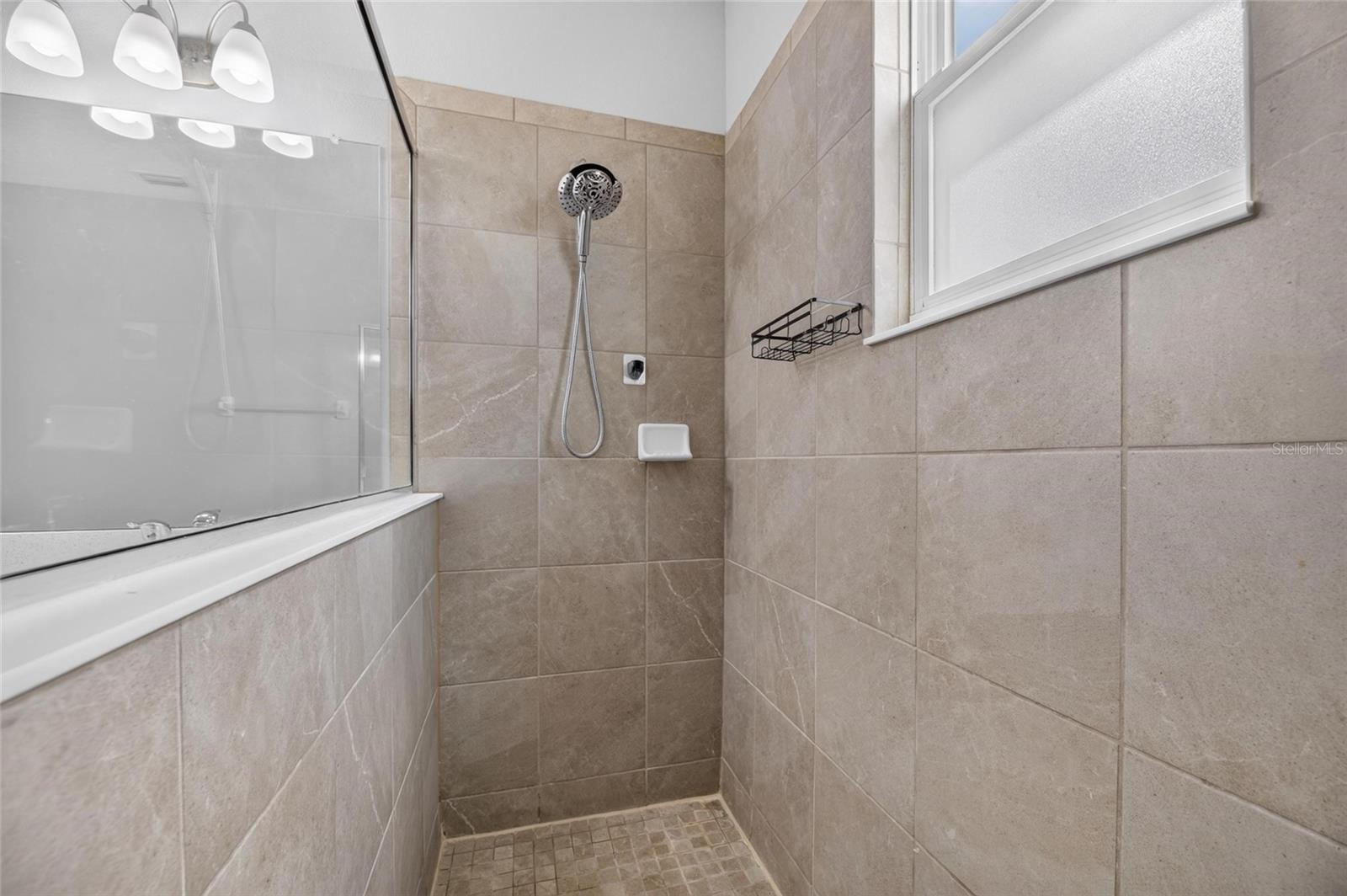 7113 Bowspirit Pl Property Photo 40