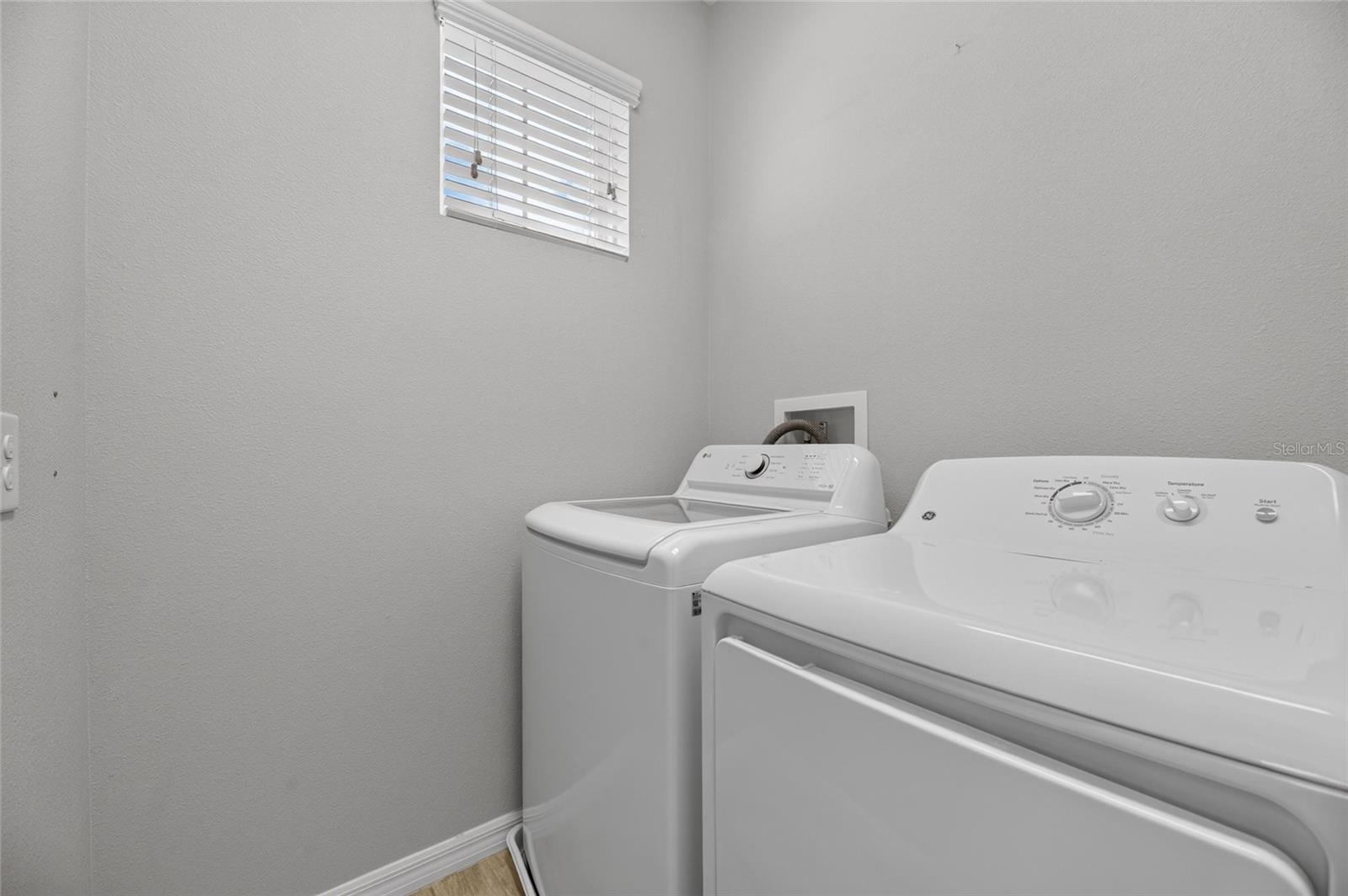 7113 Bowspirit Pl Property Photo 52