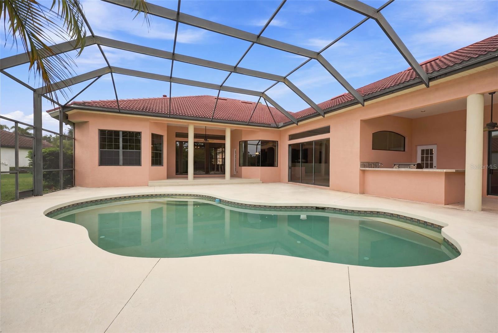 10609 Cheval Pl Property Photo 2