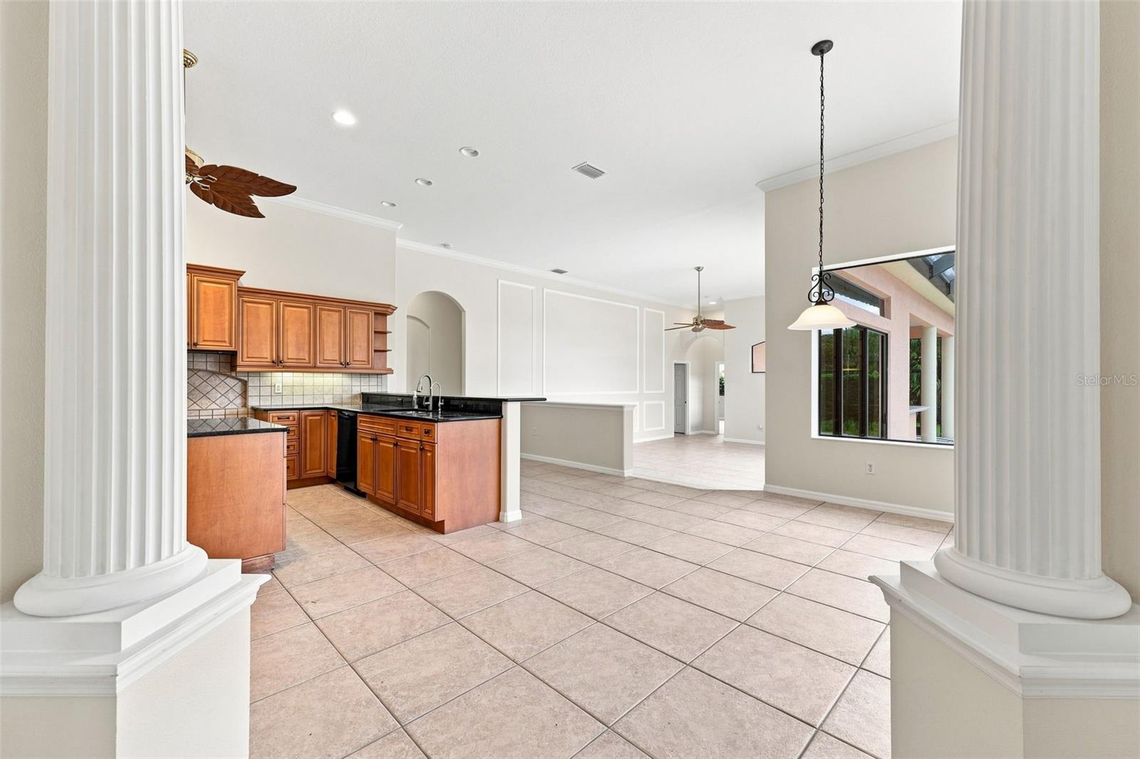10609 Cheval Pl Property Photo 18