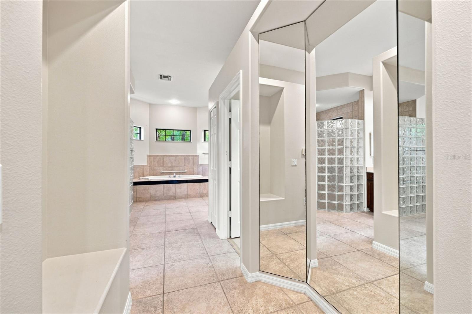 10609 Cheval Pl Property Photo 36